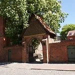 公寓 Paulchen Plattfisch - Traum In Der Altstadt - Abc570