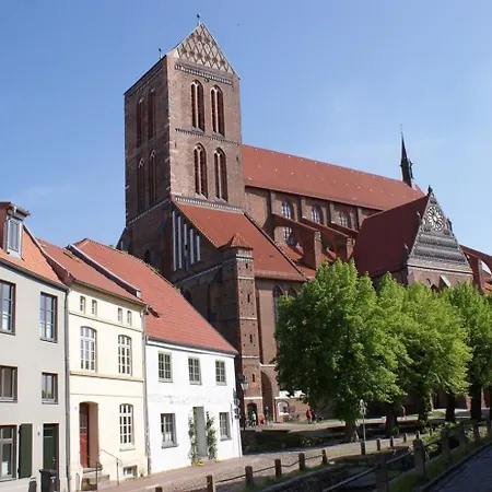 Paulchen Plattfisch - Traum In Der Altstadt - Abc570 Daire Wißmar